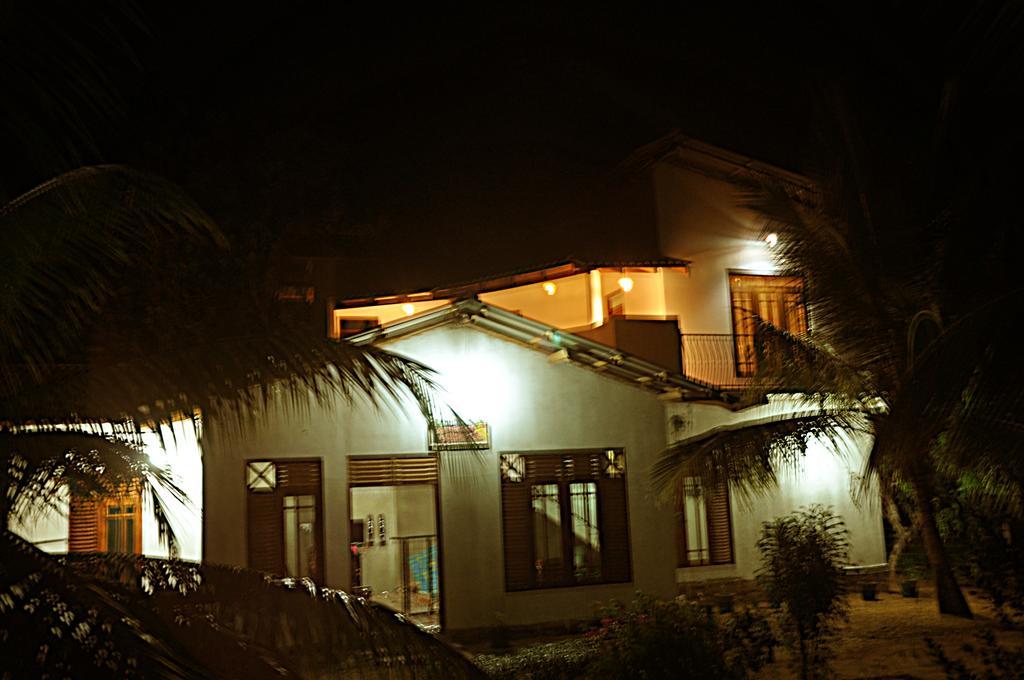 Coconut Garden House Hotel Udawalawe Kültér fotó