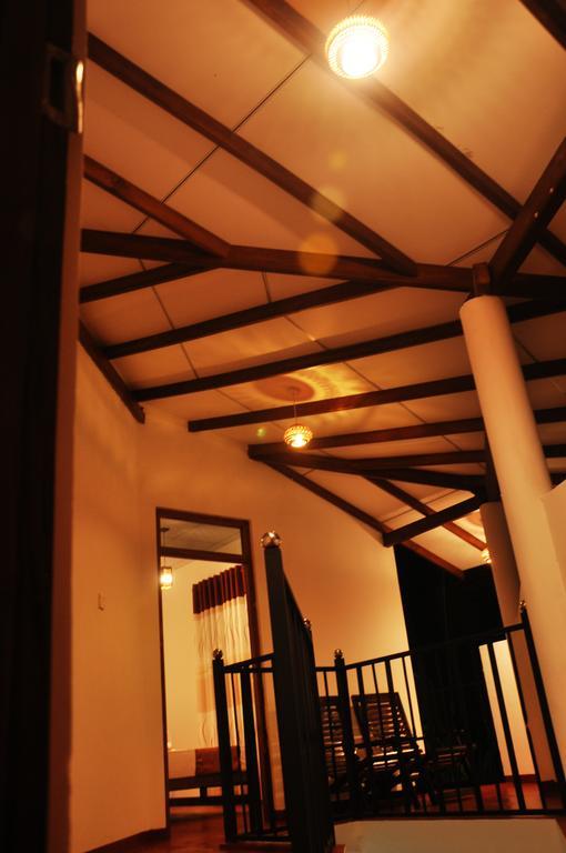 Coconut Garden House Hotel Udawalawe Kültér fotó