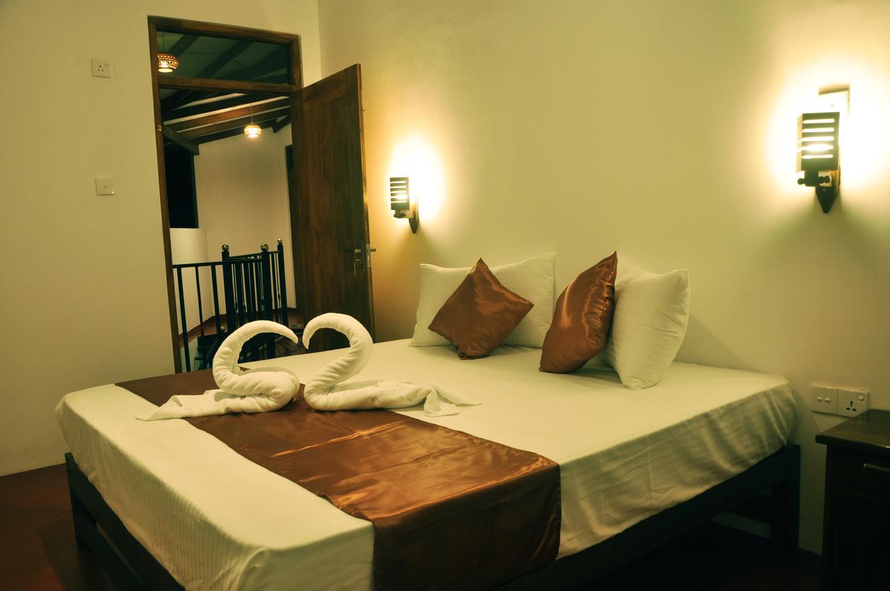 Coconut Garden House Hotel Udawalawe Kültér fotó